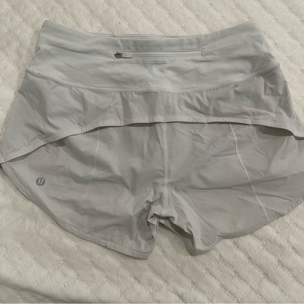 Speed Up Mid-Rise Lined Short 4" White